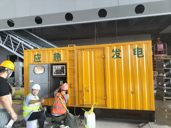 敦化怎样判断空气滤清器是否需要更换？